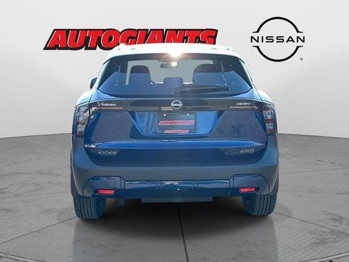 2026 Nissan Kicks SV