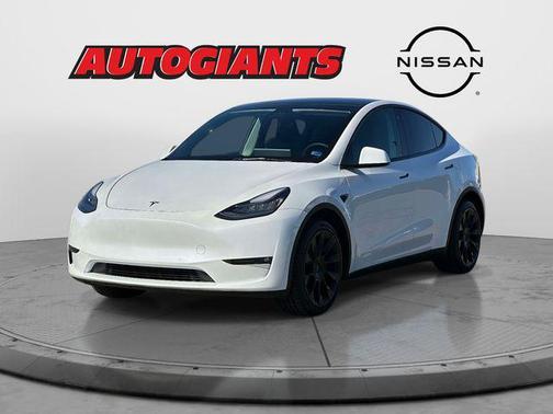 Pearl White Multi-Coat 2021 Tesla Model Y Long Range Dual Motor All-Wheel Drive