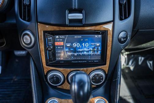 2016 Nissan 370Z Base