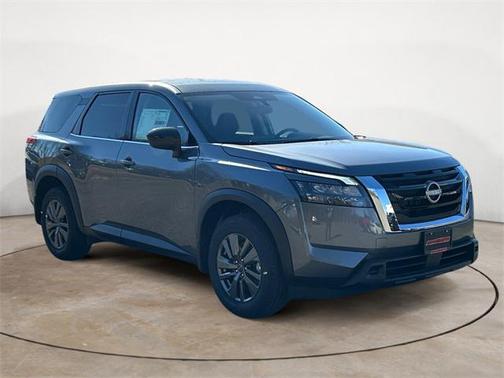 2025 Nissan Pathfinder S FWD