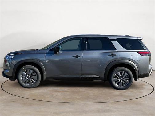 2025 Nissan Pathfinder S FWD