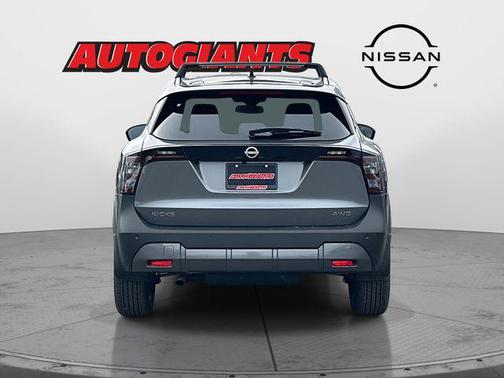 2026 Nissan Kicks SV