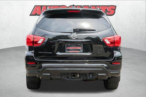 2020 Nissan Pathfinder SL 4WD