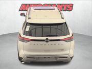 2022 Nissan Pathfinder Platinum 4WD