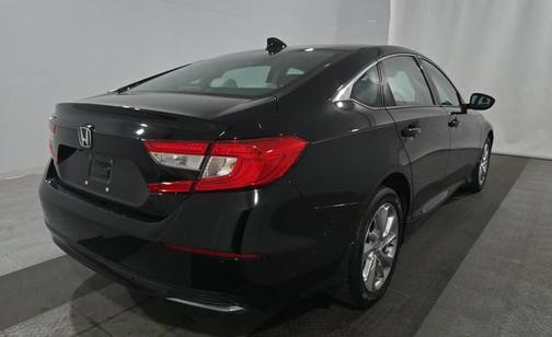 Crystal Black Pearl 2018 Honda Accord LX