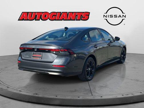 2025 Honda Accord Sport SE 1.5T