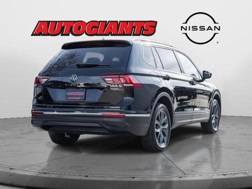 2022 Volkswagen Tiguan 2.0T SE 4MOTION