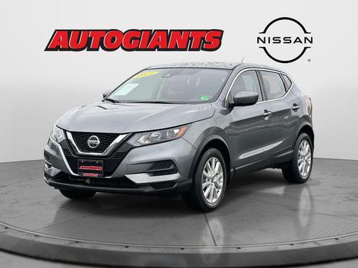 2022 Nissan Rogue Sport S