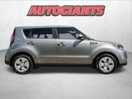 2015 Kia Soul Base