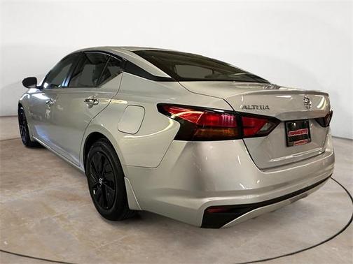 2021 Nissan Altima S FWD