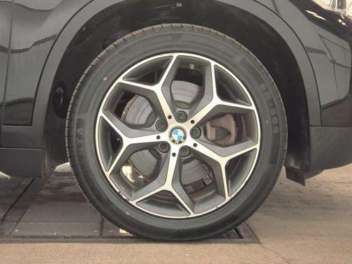 Jet Black 2019 BMW X1 xDrive28i