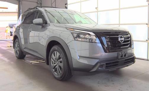2024 Nissan Pathfinder SV 4WD