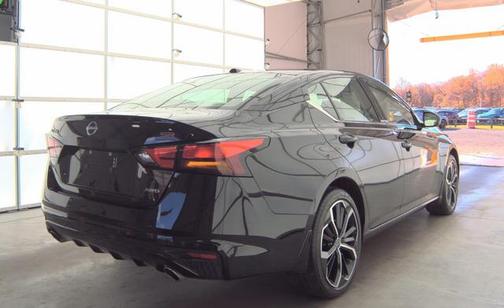 2024 Nissan Altima SR Intelligent AWD