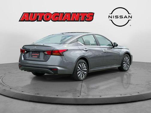 Gun Metallic 2025 Nissan Altima 2.5 SV