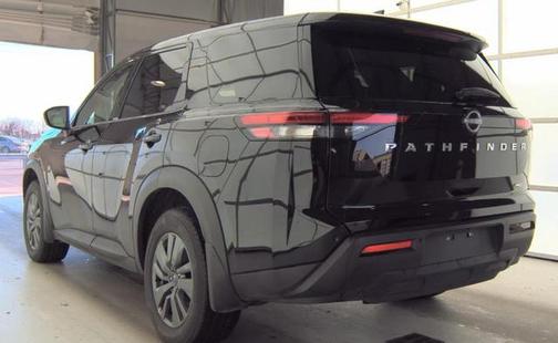 2024 Nissan Pathfinder S 4WD