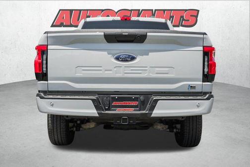 2023 Ford F-150 Lightning XLT