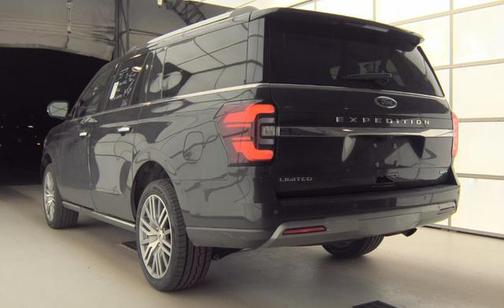 Dark Matter Gray Metallic 2024 Ford Expedition Max Limited