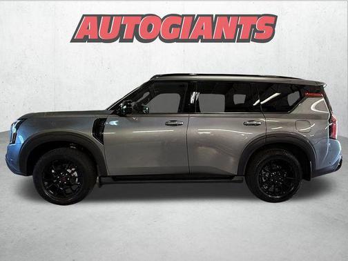 2025 Nissan Armada PRO-4X 4WD