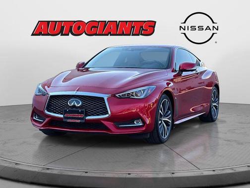 2022 INFINITI Q60 LUXE AWD