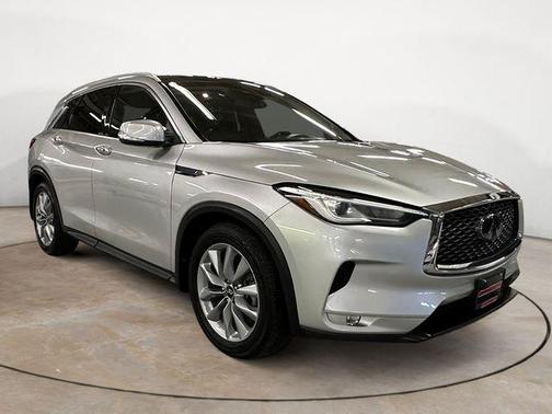 2021 INFINITI QX50 LUXE AWD