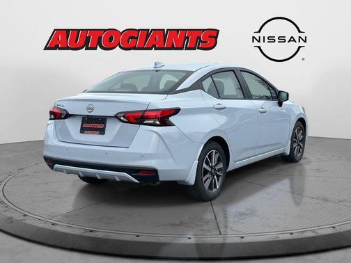 2025 Nissan Versa 1.6 SV