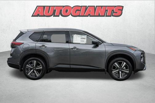 2025 Nissan Rogue SL