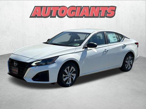 2025 Nissan Altima S FWD