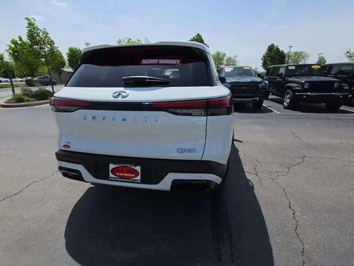 2023 INFINITI QX60 Pure