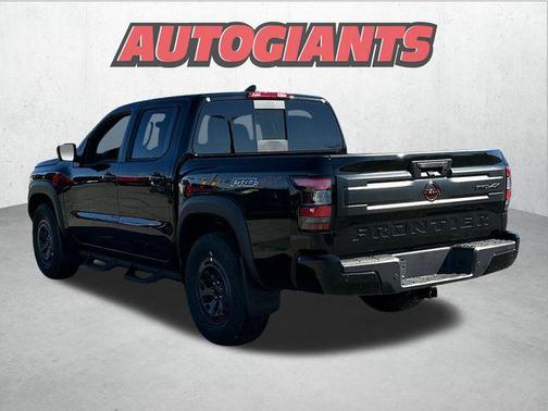 2025 Nissan Frontier PRO-4X