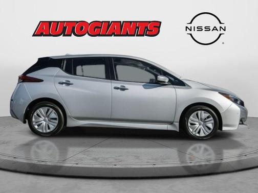 2023 Nissan Leaf S 40 kWh