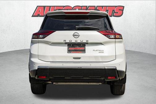 2025 Nissan Rogue Platinum