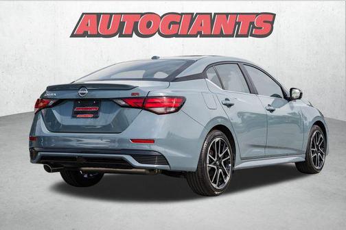 2025 Nissan Sentra SR