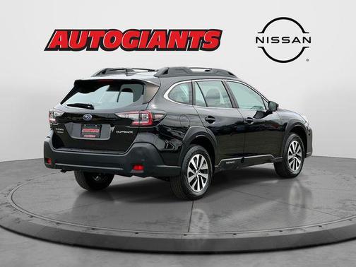 Crystal Black Silica 2024 Subaru Outback Base