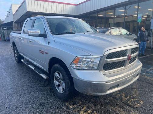 2017 RAM 1500 SLT