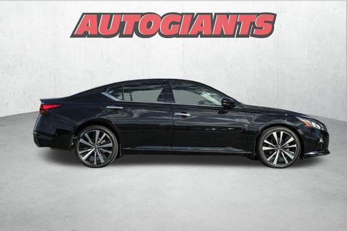 2019 Nissan Altima 2.5 Platinum
