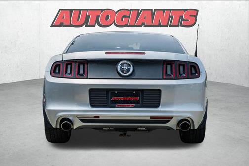 2014 Ford Mustang V6