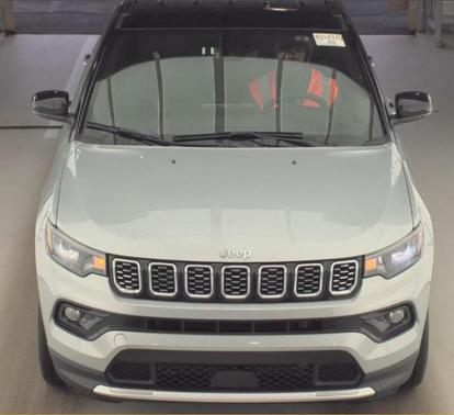 Silver Zynith Metallic Clearcoat 2025 Jeep Compass Limited