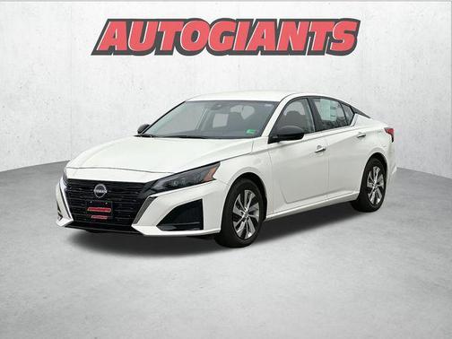 2025 Nissan Altima S FWD