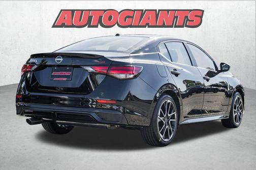2025 Nissan Sentra SR
