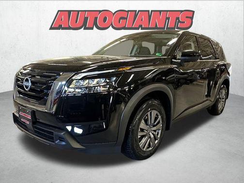 2025 Nissan Pathfinder S 4WD