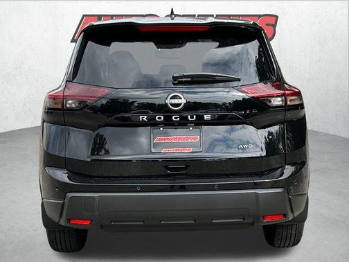 2025 Nissan Rogue S