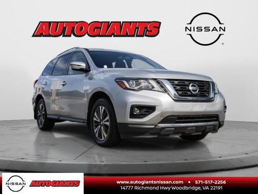 2017 Nissan Pathfinder S