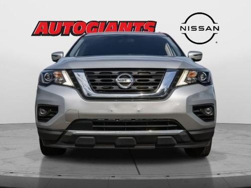 2017 Nissan Pathfinder S