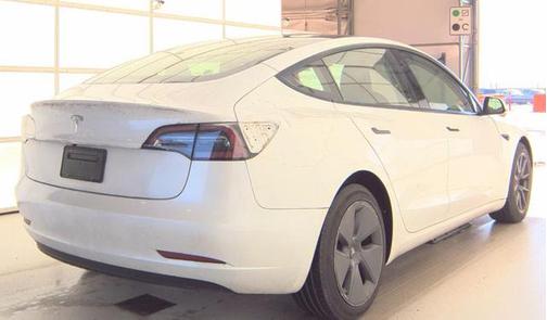 2023 Tesla Model 3 Standard Range