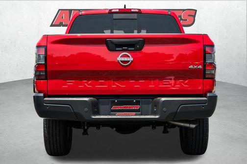 2025 Nissan Frontier S