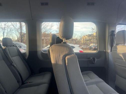 2017 Ford Transit-350 XLT