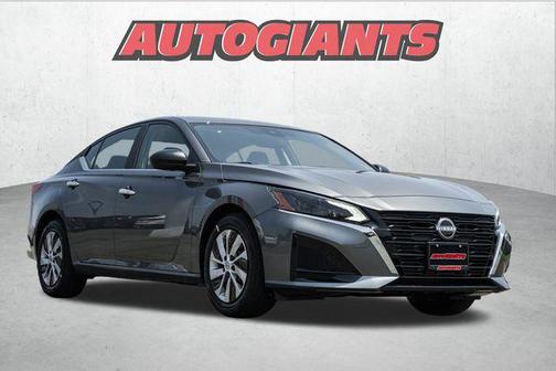 2025 Nissan Altima S FWD