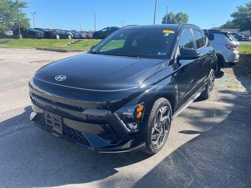 Abyss Black Pearl 2025 Hyundai KONA N Line S