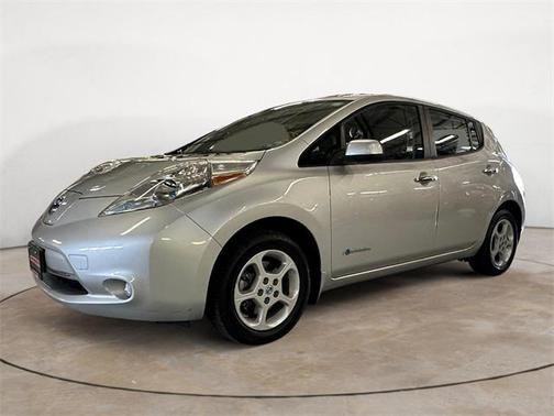 2014 Nissan Leaf SV