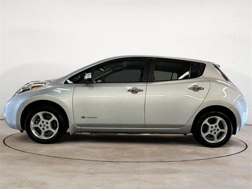 2014 Nissan Leaf SV